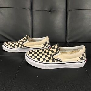 VANS CHECKERBOARD SLIP-ON